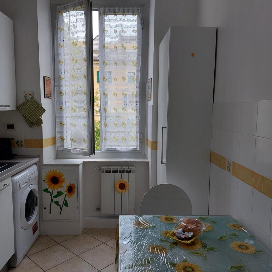 La Casa Dei Girasoli Genoa Bagian luar foto