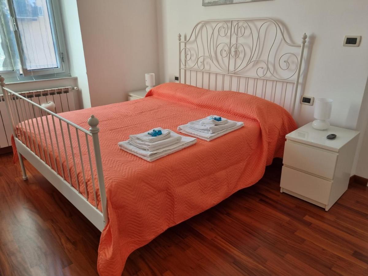 La Casa Dei Girasoli Genoa Bagian luar foto